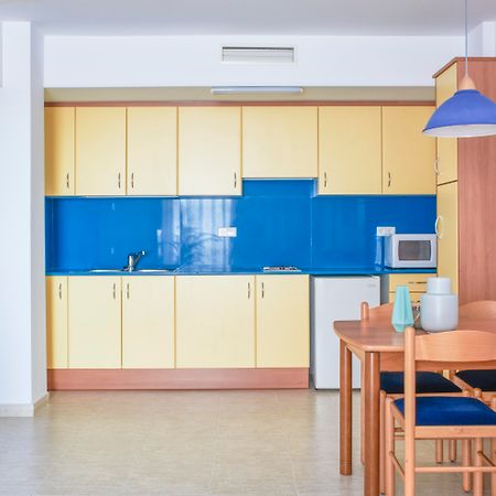 Apartamento Beatrix 2000 Pineda De Mar Exterior foto