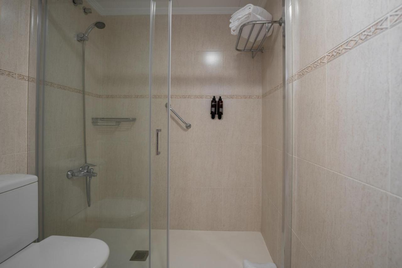 Apartamento Beatrix 2000 Pineda De Mar Exterior foto